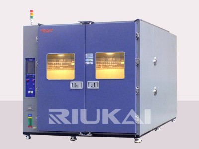 步入式（shì）恒溫恒濕試驗箱