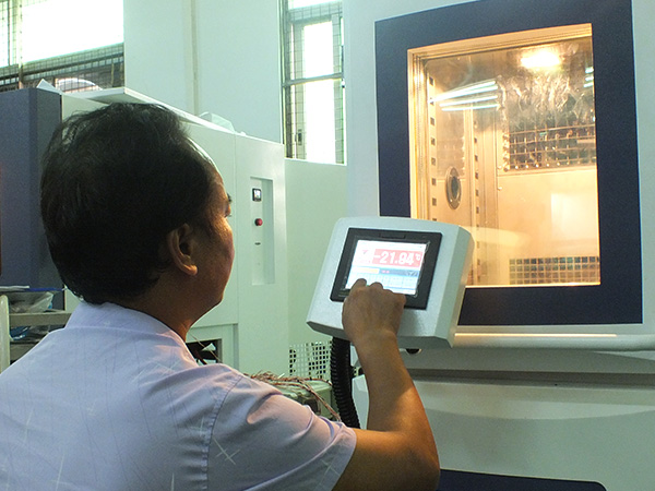 國（guó）產恒溫恒濕箱