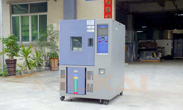 可程式恒溫恒濕試（shì）驗箱