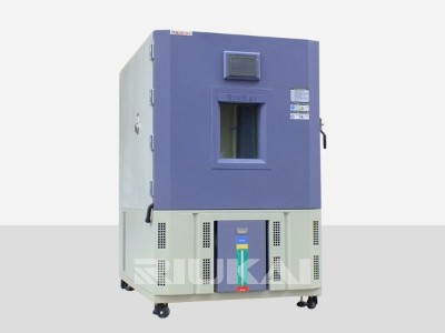 高（gāo）溫試驗箱